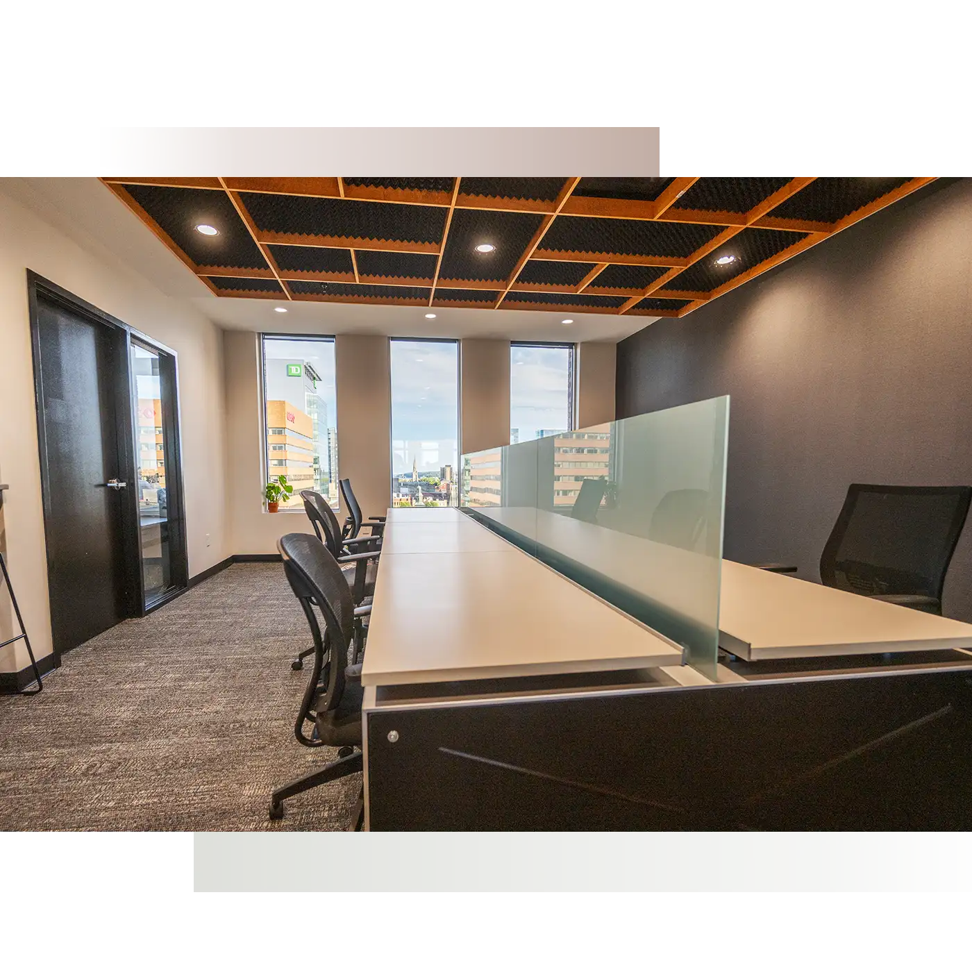 Team Suite with Manager's Office 
